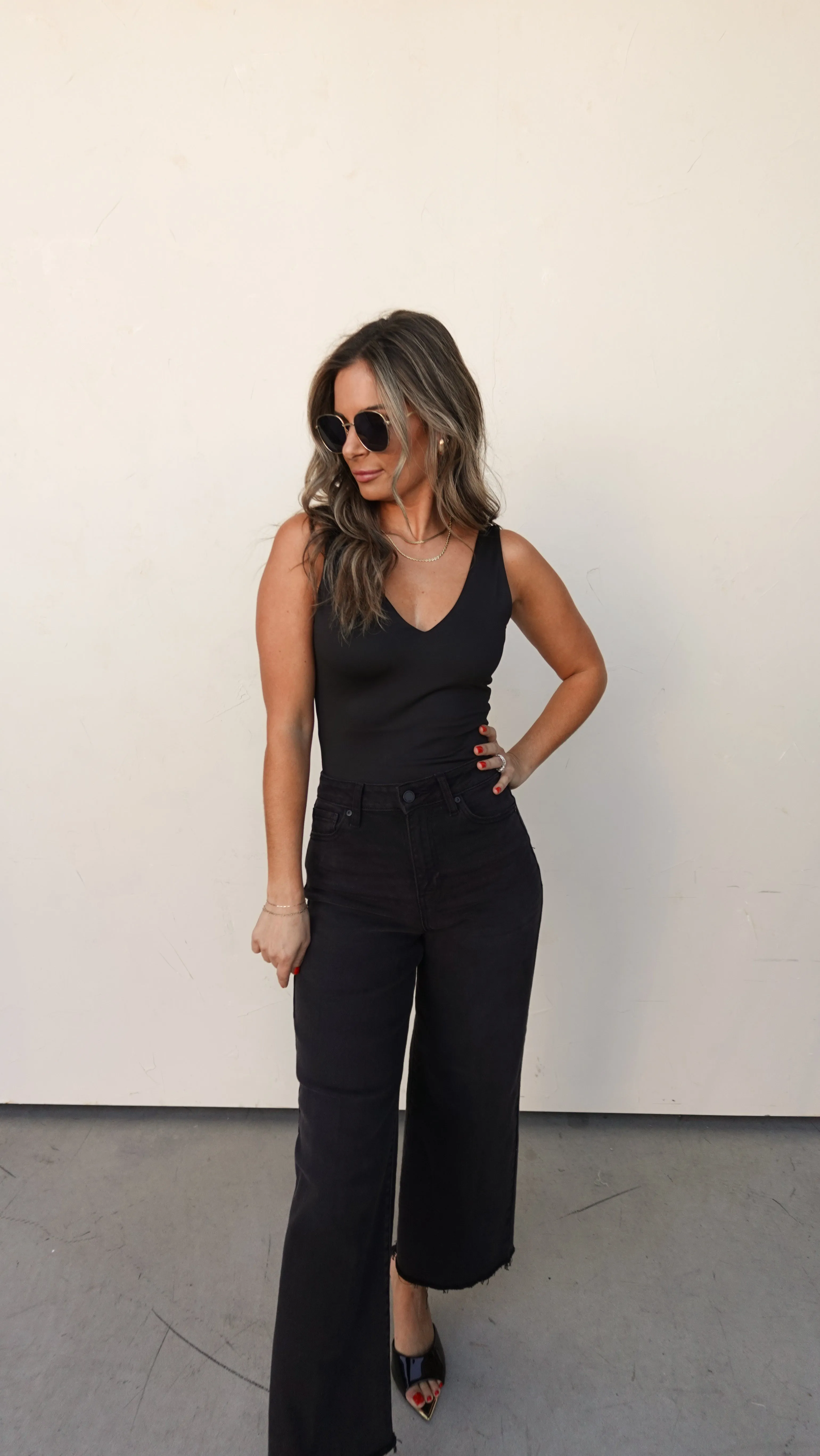 Black V-Neck Seamless Bodysuit