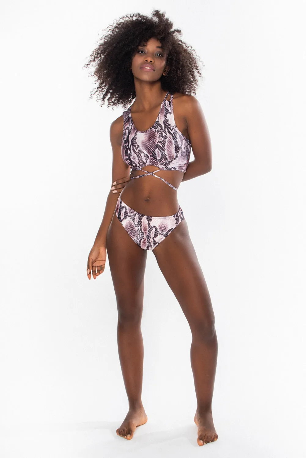 Caris snake pole top
