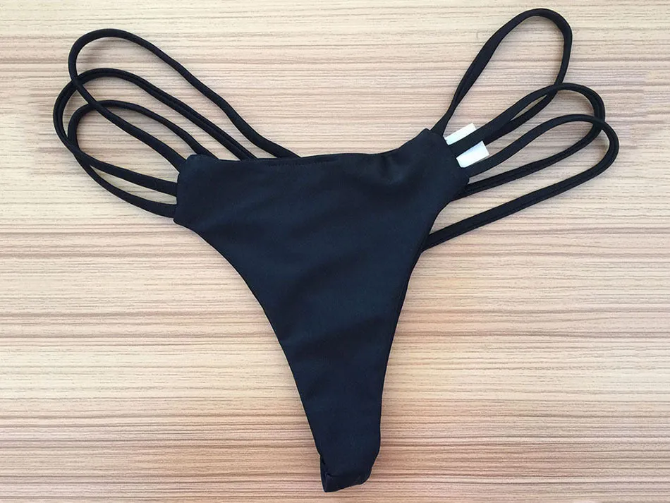 Crossed Straps and Triangle Bottoms Solid Color Bikini Swimwear