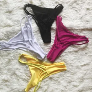 Crossed Straps and Triangle Bottoms Solid Color Bikini Swimwear