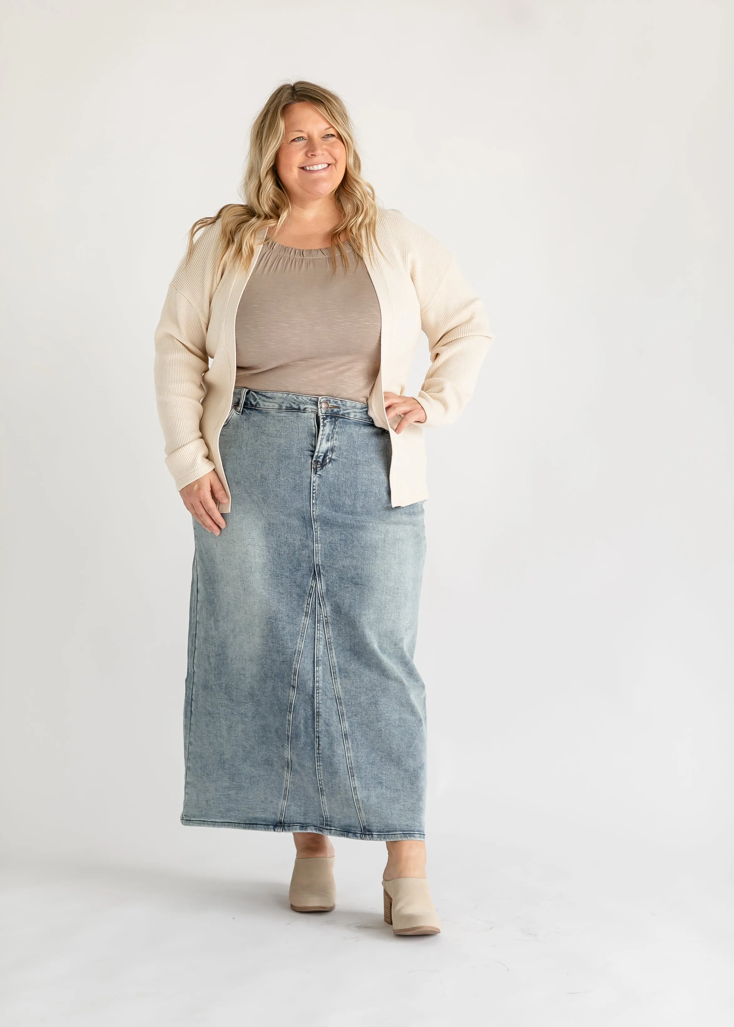 Essential Pleated Neck Layering Tank