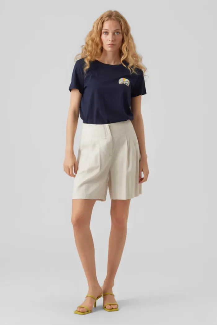 Lillmuno High Rise Shorts