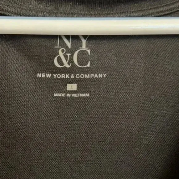 New York and‎ Company New black quarter sleeve shirt size Large
